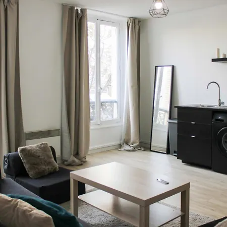 Apartment Beautiful With View On Paris